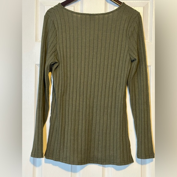 SHEIN Women’s Size XL Olive Green Rib Knit Long Sleeve V-Neck Top Casual Soft - Picture 9 of 13